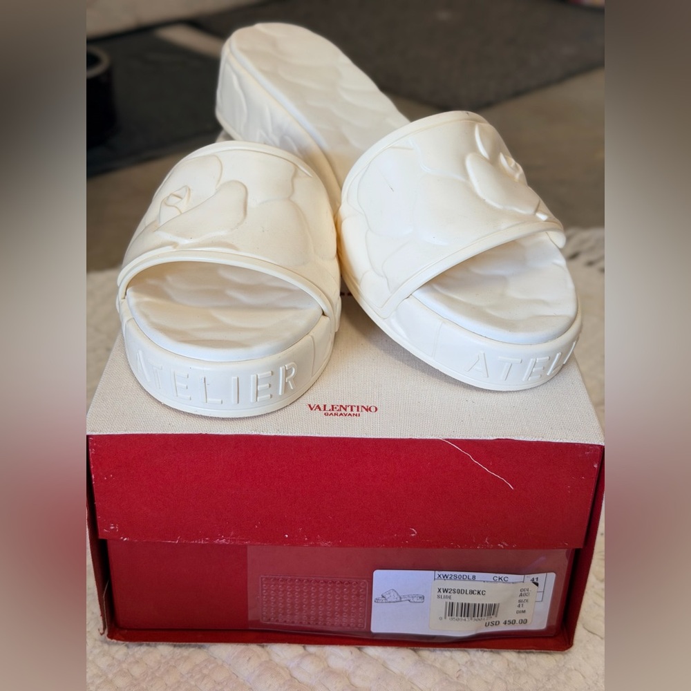 Valentino Garavani Cream Flats